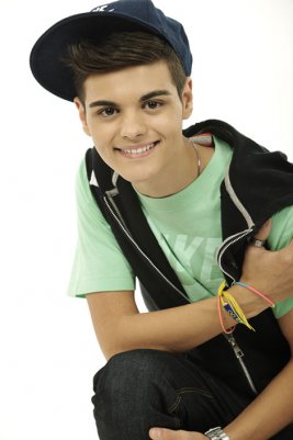 ¿Lo sabes todo sobre Abraham Mateo?