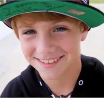 Mateo David Morris (MattyBRaps)