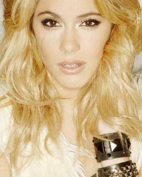 sabes todo sobre martina stossel