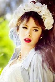 Que sabes sobre Martina Stoessel.
