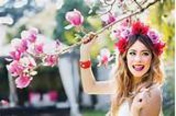 ¿CUANTO SAVES DE MARTINA STOESSEL?