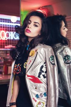 Charli XCX VS Ariana Grande
