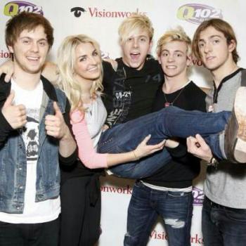 ¿Que tanto conoces a la banda R5?