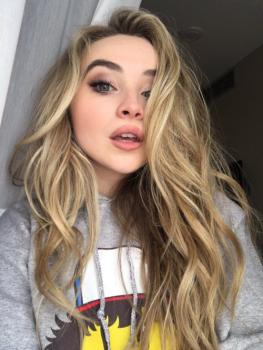 Que tanto sabes de Sabrina Carpenter? 