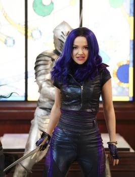 conoces  muy  bien  a  DOVE  CAMERON